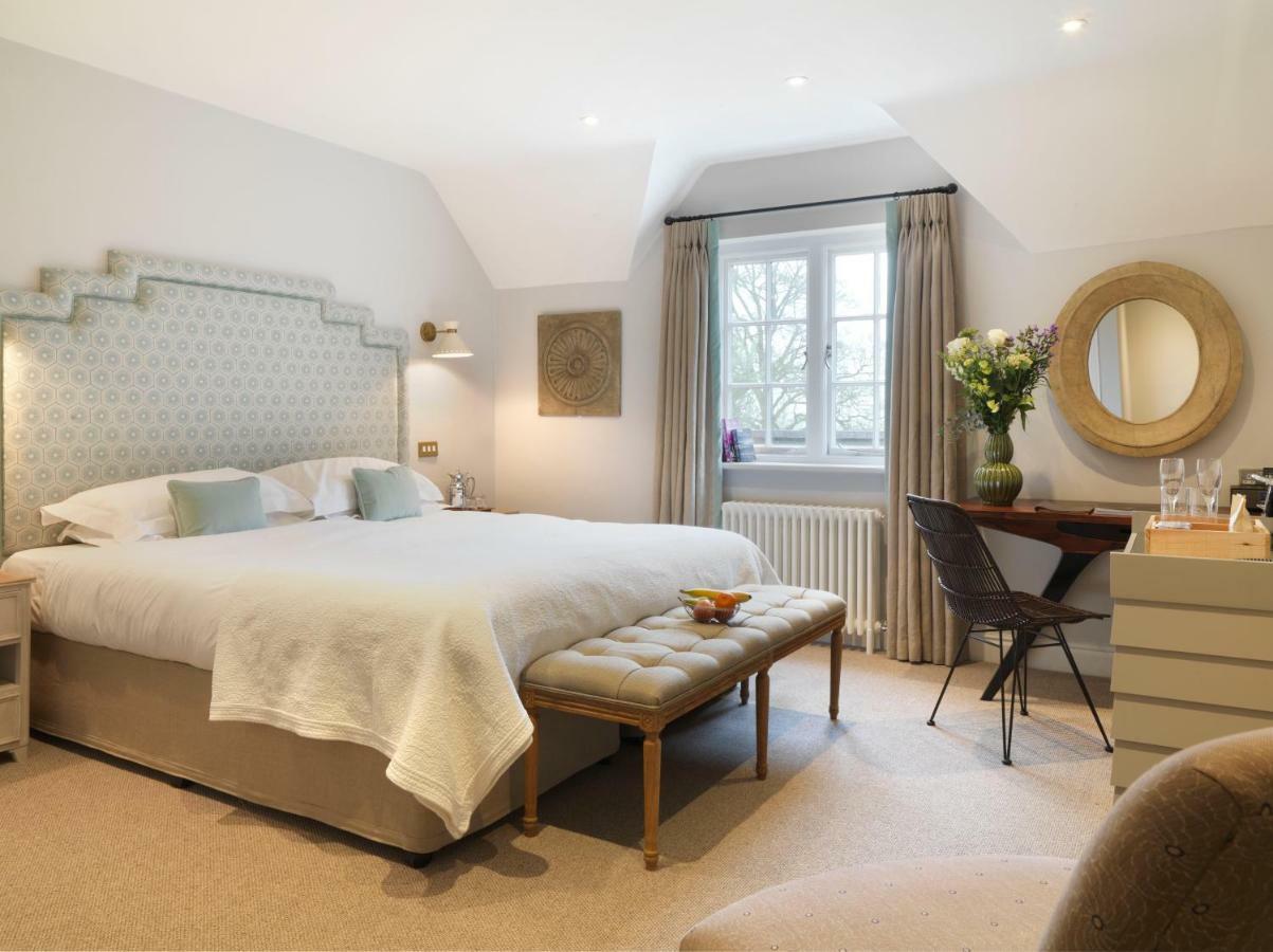 Calcot Hotel & Spa Tetbury Extérieur photo